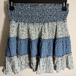 American Eagle Floral Tiered Skirt